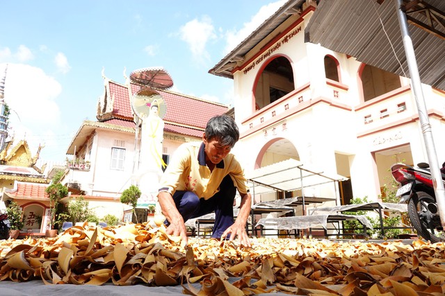 Hơn 50 năm khám bệnh, phát thuốc cho bệnh nhân nghèo- Ảnh 3.