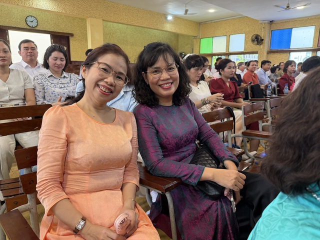 Sở GD-ĐT TP.HCM kỷ niệm 28 năm và tưởng niệm "cha đẻ" của chương trình tiếng Anh - Ảnh 5.