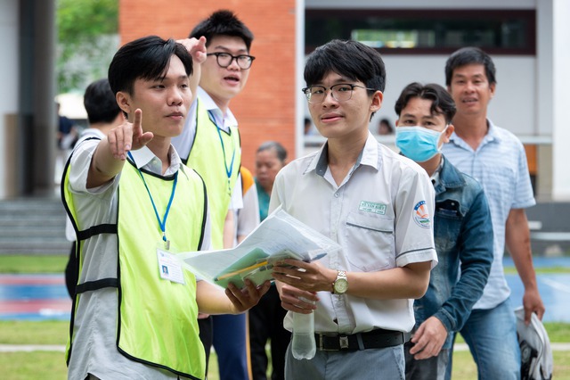 Nội dung nào trong đề thi đánh giá năng lực đợt 2 khiến thí sinh lo ngại? - Ảnh 2.