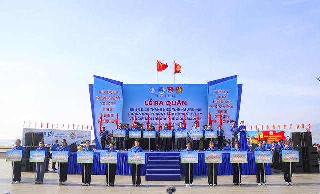 Tỉnh đoàn Gia Lai huy động 200.000 lượt đoàn viên, thanh niên tham gia tình nguyện- Ảnh 1. Tỉnh đoàn Gia Lai huy động 200.000 lượt đoàn viên, thanh niên tham gia tình nguyện- Ảnh 1.