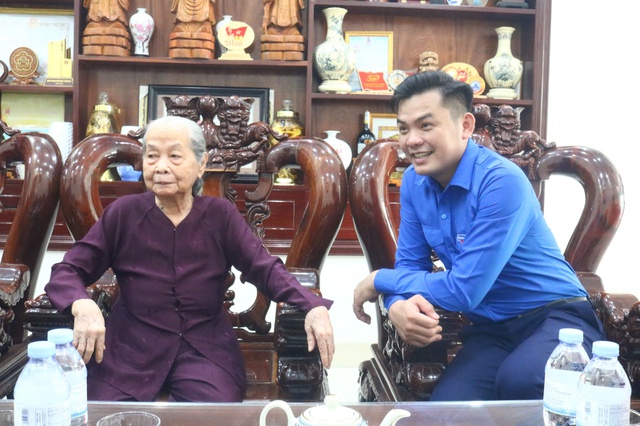 Tỉnh đoàn Gia Lai huy động 200.000 lượt đoàn viên, thanh niên tham gia tình nguyện- Ảnh 2. Tỉnh đoàn Gia Lai huy động 200.000 lượt đoàn viên, thanh niên tham gia tình nguyện- Ảnh 2.