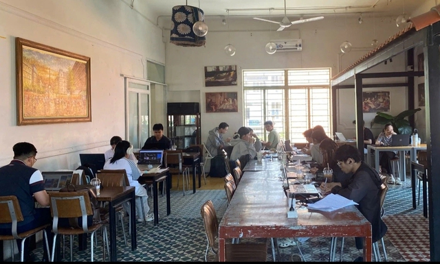 Đừng quá lạm dụng - Ảnh 1.