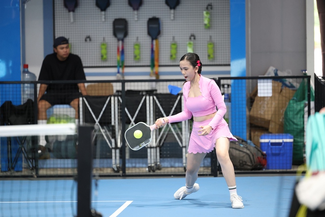 Hào hứng tranh tài giải pickleball ZonZon Cúp Thiên Nhiên 2026: Ca sĩ Minh Quân vô địch- Ảnh 4. Hào hứng tranh tài giải pickleball ZonZon Cúp Thiên Nhiên 2026: Ca sĩ Minh Quân vô địch- Ảnh 4.
