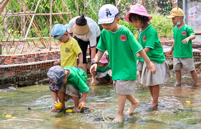 Nhiều trại h&egrave; kỹ năng chi&ecirc;u sinh, phụ huynh c&oacute; thể tham khảo đăng k&yacute; cho con - Ảnh 2.