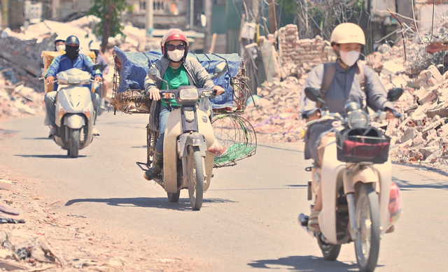 Dự b&aacute;o khu vực nắng n&oacute;ng như 'đổ lửa', t&acirc;m n&oacute;ng miền Trung hơn 40 độ C- Ảnh 1.
