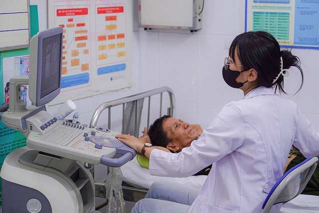 TP.HCM dự chi 2.507 tỉ đồng khám sức khỏe cho người dân năm 2026- Ảnh 1.
