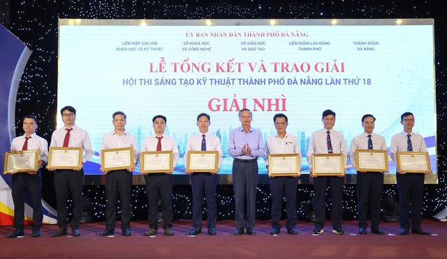 EVNCPC ghi dấu ấn với 13 giải thưởng tại Hội thi Sáng tạo kỹ thuật Đà Nẵng - Ảnh 2.