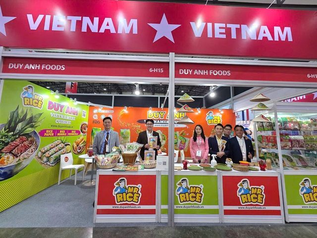 Mở ra chương mới cho hợp tác Việt Nam - Thái Lan- Ảnh 3. Mở ra chương mới cho hợp tác Việt Nam - Thái Lan- Ảnh 3.