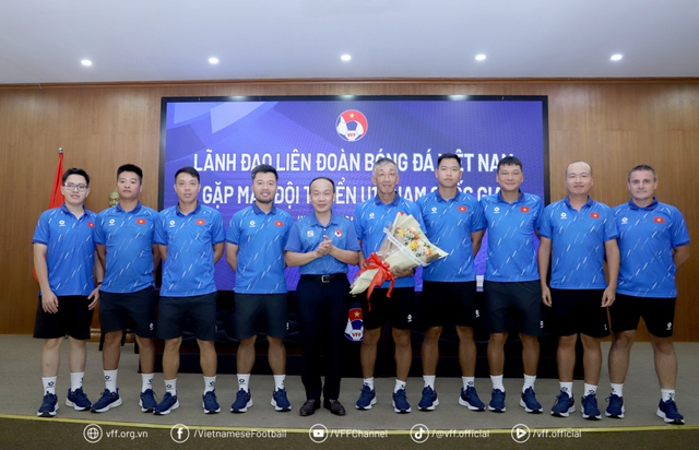 U.19 Việt Nam chưa đủ lực lượng do cầu thủ bận thi tốt nghiệp THPT- Ảnh 2. U.19 Việt Nam chưa đủ lực lượng do cầu thủ bận thi tốt nghiệp THPT- Ảnh 2.