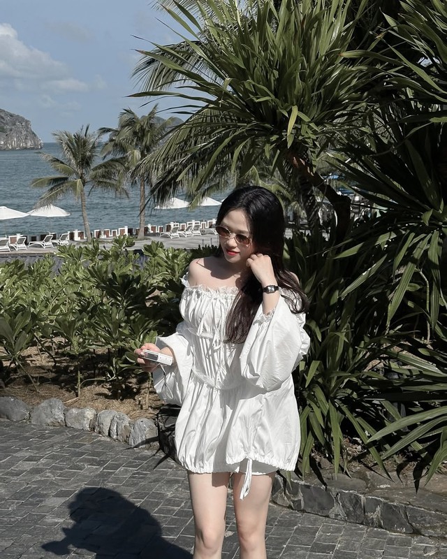 Khoe chân thon cùng mốt giấu quần năng động ngày hè- Ảnh 4. Khoe chân thon cùng mốt giấu quần năng động ngày hè- Ảnh 4.