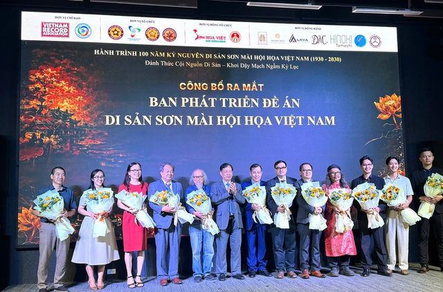 Hà Nội cách đây hơn 100 năm qua tranh của 'người chép sử về Đông Dương' - Ảnh 2.