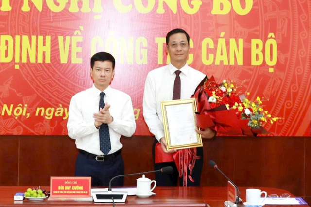 Bí thư Đảng ủy P.Ngọc Hà làm Giám đốc Sở NN-MT Hà Nội- Ảnh 1. Bí thư Đảng ủy P.Ngọc Hà làm Giám đốc Sở NN-MT Hà Nội- Ảnh 1.