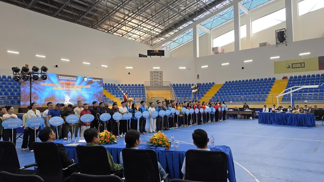 Hơn 300 VĐV tham dự giải vô địch thể hình tại Đà Lạt- Ảnh 2. Hơn 300 VĐV tham dự giải vô địch thể hình tại Đà Lạt- Ảnh 2.