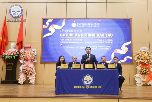 Trường Đại học Kinh tế Huế đào tạo thêm ngành mới đáp ứng thời kỳ số hóa- Ảnh 1.