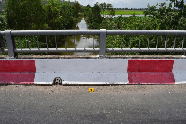 Một cô gái mang tài sản đi bán rồi báo tin giả bị cướp- Ảnh 1. Một cô gái mang tài sản đi bán rồi báo tin giả bị cướp- Ảnh 1.