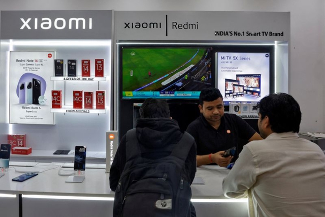 Lý do nhiều người bắt đầu quay lưng với smartphone cao cấp - Ảnh 2.