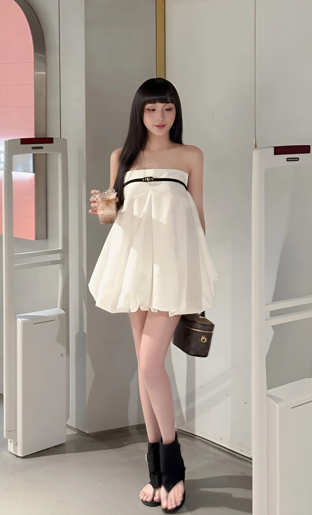 Vẻ đẹp vượt thời gian từ chiếc túi sắc nâu cổ điển - Ảnh 5.