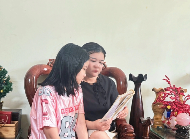 Vì sao nhiều người trẻ dù yêu thương nhưng ngại tâm sự với gia đình? - Ảnh 1.