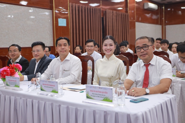 Phát động cuộc thi vẽ tranh kết hợp trồng 1.000 cây xanh bảo vệ môi trường - Ảnh 9.