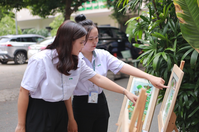 Phát động cuộc thi vẽ tranh kết hợp trồng 1.000 cây xanh bảo vệ môi trường - Ảnh 2.