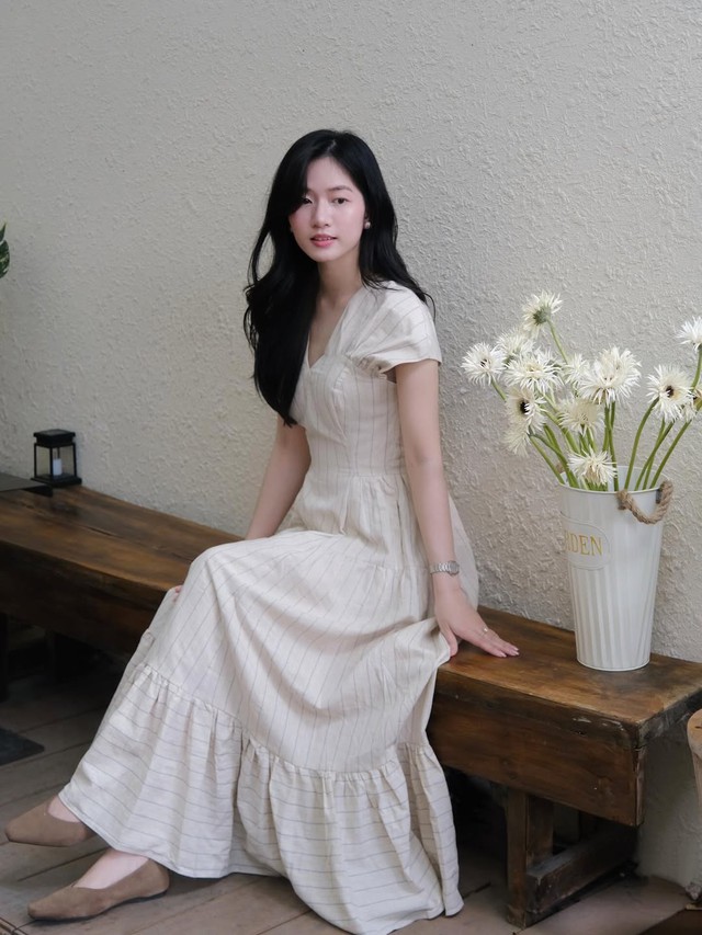 Phối đồ mùa hè thoải mái mà vẫn xinh cùng giày búp bê- Ảnh 7. Phối đồ mùa hè thoải mái mà vẫn xinh cùng giày búp bê- Ảnh 7.