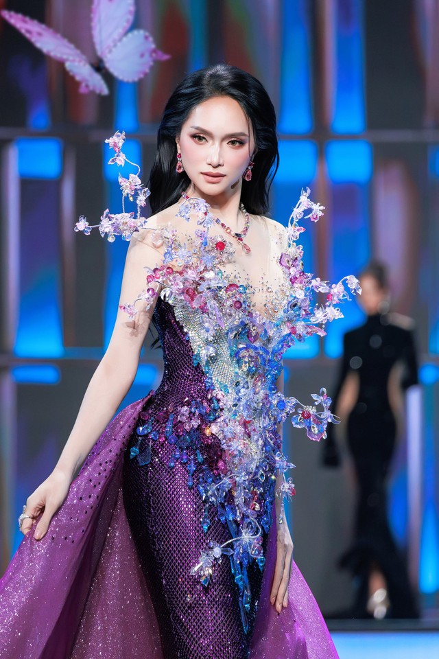 Tranh cãi điểm mặt mộc của Hương Giang tại Miss Grand International All Stars - Ảnh 1.