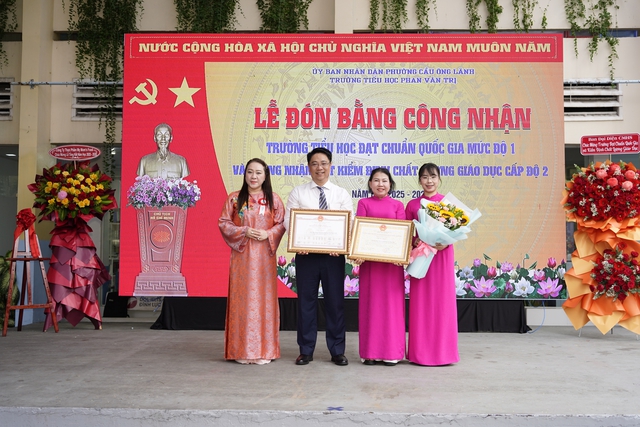 Từ trường 'phụ huynh không mặn mà' thành trường chuẩn quốc gia, thực hiện trường tiên tiến - Ảnh 2.