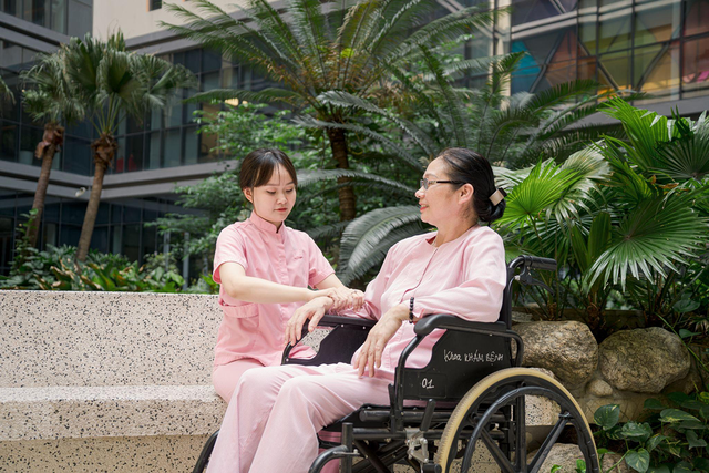 Rút ngắn thời gian nằm viện sau can thiệp tim mạch: Yếu tố nào quyết định? - Ảnh 3.