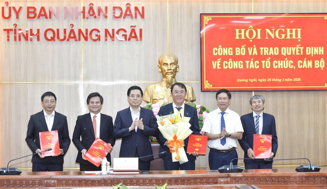Ban Quản l&yacute; dự &aacute;n đầu tư T&acirc;y Quảng Ng&atilde;i c&oacute; t&acirc;n gi&aacute;m đốc - Ảnh 2.