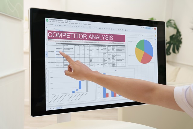 Biến gian phòng nhà bạn thành văn phòng di động với màn hình LG Smart Monitor Swing- Ảnh 4. Biến gian phòng nhà bạn thành văn phòng di động với màn hình LG Smart Monitor Swing- Ảnh 4.