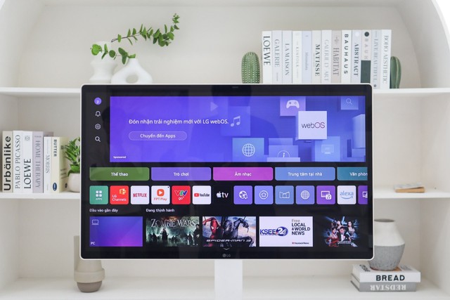 Biến gian phòng nhà bạn thành văn phòng di động với màn hình LG Smart Monitor Swing- Ảnh 5. Biến gian phòng nhà bạn thành văn phòng di động với màn hình LG Smart Monitor Swing- Ảnh 5.