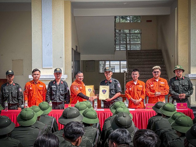 Đông Tây Barbershop: Hành trình từ tiệm tóc nhỏ đến hệ thống 150 chi nhánh toàn cầu - Ảnh 5.