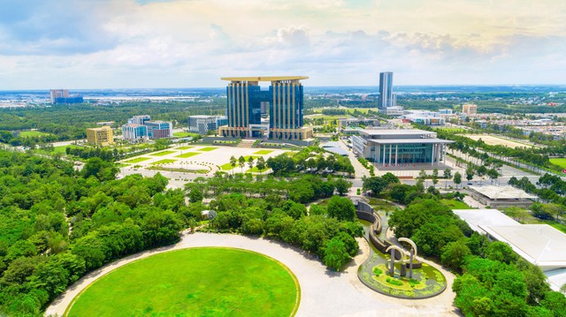 Tập đo&agrave;n Becamex v&agrave; đối t&aacute;c Singapore th&agrave;nh lập trung t&acirc;m nghi&ecirc;n cứu sản xuất ti&ecirc;n tiến- Ảnh 2.