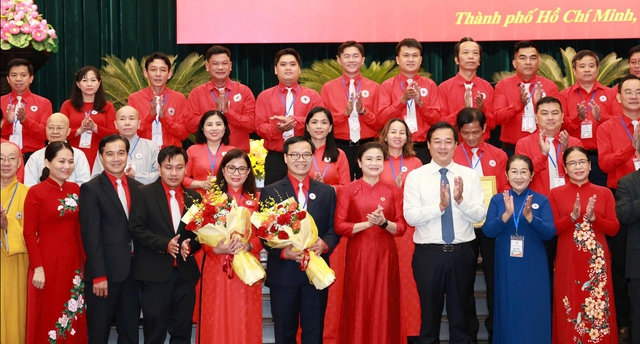 &Ocirc;ng Nguyễn Minh Nhựt t&aacute;i đắc cử Chủ tịch Hội Chữ thập đỏ Việt Nam TP.HCM- Ảnh 2.