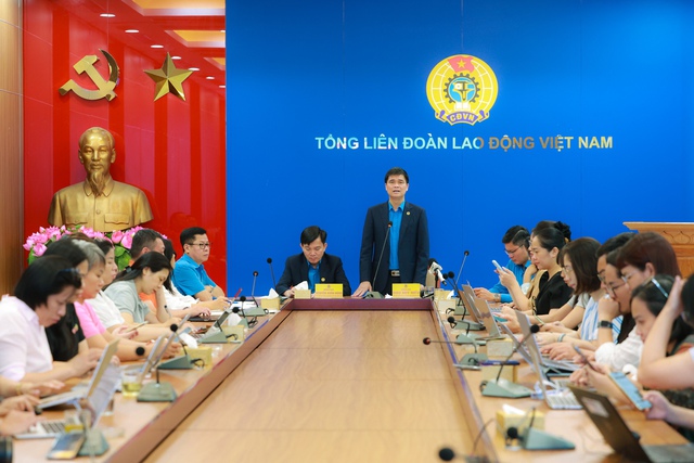 Công đoàn sẽ kiến nghị tăng lương tối thiểu cho người lao động ở mức cao nhất - Ảnh 1.