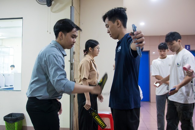 Sợ áp lực, nhiều học sinh thi năng lực vào đại học từ lớp 11 - Ảnh 3.
