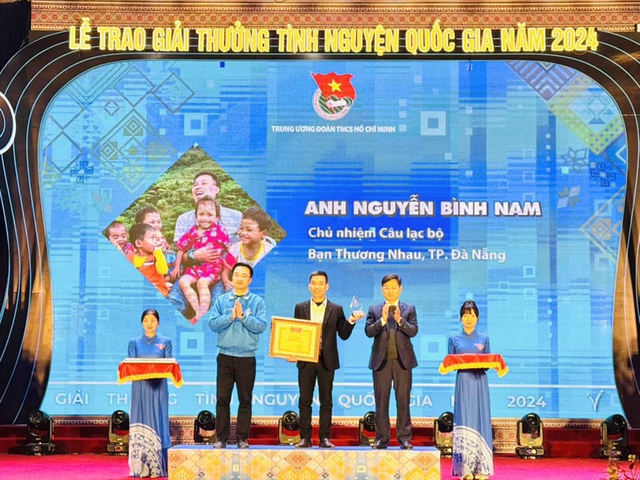 Chàng kỹ sư 16 năm 'trèo đèo, lội suối' xây trường vùng cao- Ảnh 1. Chàng kỹ sư 16 năm 'trèo đèo, lội suối' xây trường vùng cao- Ảnh 1.