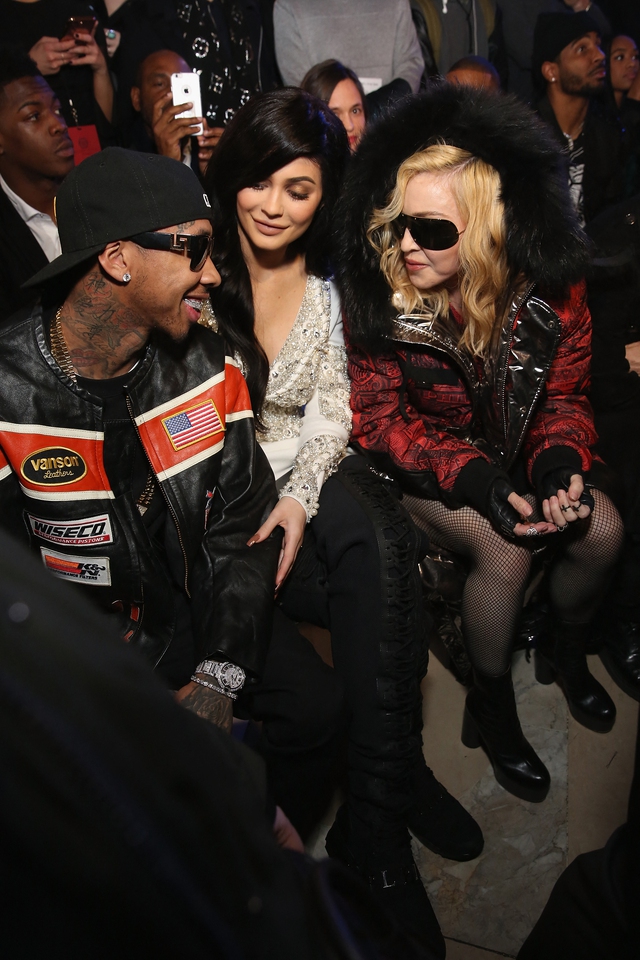 Rapper gốc Việt Tyga vừa hợp tác Sơn Tùng M-TP nổi tiếng ra sao?- Ảnh 5. Rapper gốc Việt Tyga vừa hợp tác Sơn Tùng M-TP nổi tiếng ra sao?- Ảnh 5.