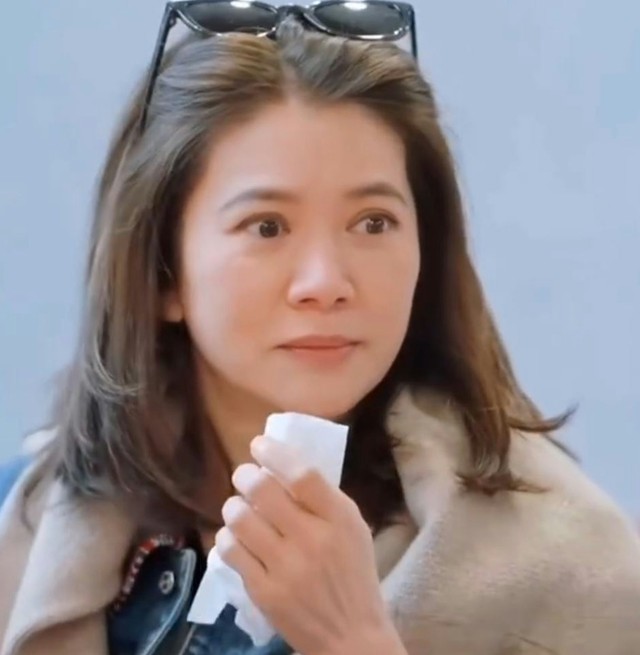 Viên Vịnh Nghi kể quá khứ đắc tội Thành Long, bị cả làng phim ảnh tẩy chay - Ảnh 4.