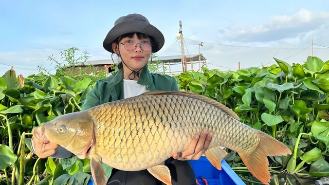 Kh&ocirc;ng c&agrave; ph&ecirc; hay mua sắm, c&ocirc; g&aacute;i 27 tuổi m&ecirc; ngồi c&acirc;u c&aacute; h&agrave;ng giờ - Ảnh 4.