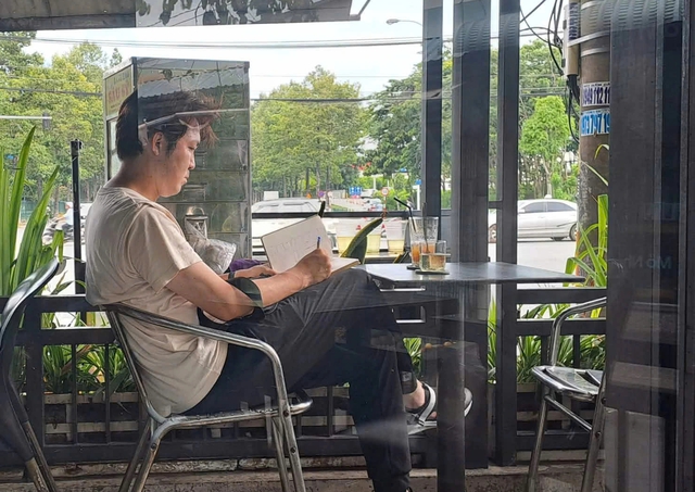 Người trẻ kh&ocirc;ng c&ograve;n mặn m&agrave; với c&ocirc;ng việc ổn định? - Ảnh 2.