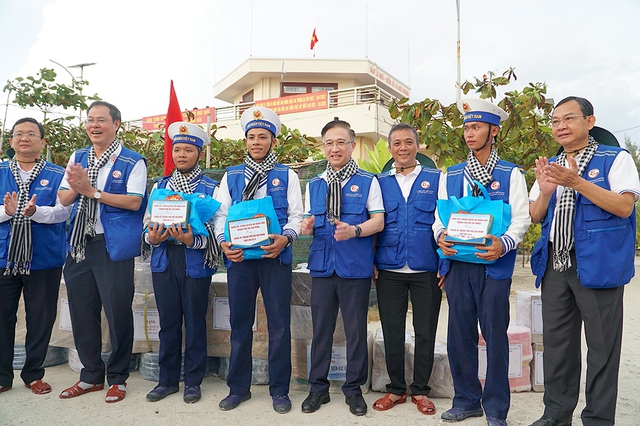 50 năm th&agrave;nh phố mang t&ecirc;n B&aacute;c: Trường Sa lu&ocirc;n ở trong tim- Ảnh 2.