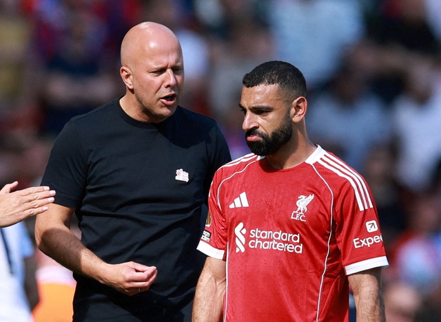Liverpool g&acirc;y sốc nặng, bất ngờ sa thải HLV Arne Slot: Ứng vi&ecirc;n thay thế l&agrave; ai?- Ảnh 2.