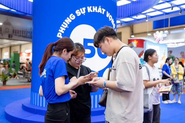 Trải nghiệm đa giác quan giúp gian hàng Vinamilk trở thành tâm điểm triển lãm sữa 2026 - Ảnh 3.