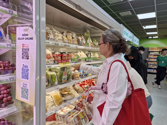 Co.op Food bước vào cuộc đua trải nghiệm trong thị trường bán lẻ tiện lợi - Ảnh 3.
