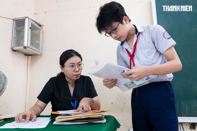 Học sinh TP.HCM râm ran đoán chủ đề thi lớp 10 môn ngữ văn- Ảnh 3. Học sinh TP.HCM râm ran đoán chủ đề thi lớp 10 môn ngữ văn- Ảnh 3.