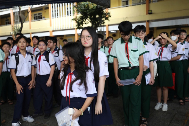 Nam sinh chuy&ecirc;n to&aacute;n Phổ th&ocirc;ng Năng khiếu n&ecirc;u b&iacute; k&iacute;p 'vượt vũ m&ocirc;n' thi lớp 10 - Ảnh 2.