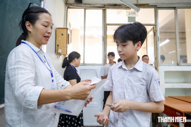 Không để giáo viên kiêm nhiệm việc khác ngoài giảng dạy - Ảnh 1.