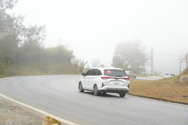 Xe gia đ&igrave;nh đa dụng được ưa chuộng, Toyota k&iacute;ch cầu doanh số Veloz Cross  - Ảnh 2.