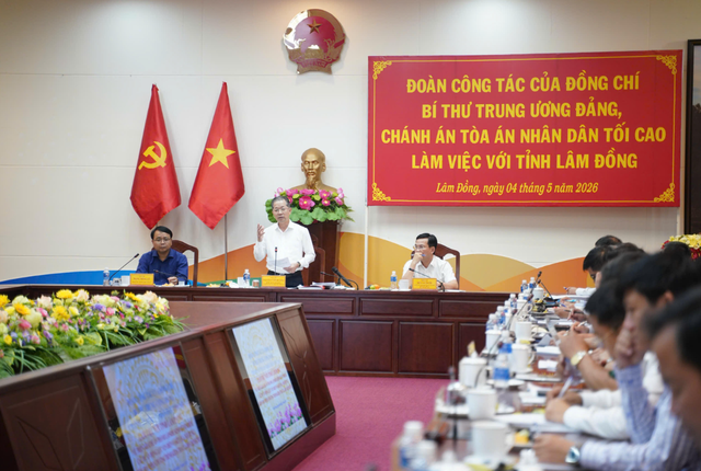 Ch&aacute;nh &aacute;n TAND tối cao Nguyễn Văn Quảng l&agrave;m việc tại L&acirc;m Đồng - Ảnh 2.